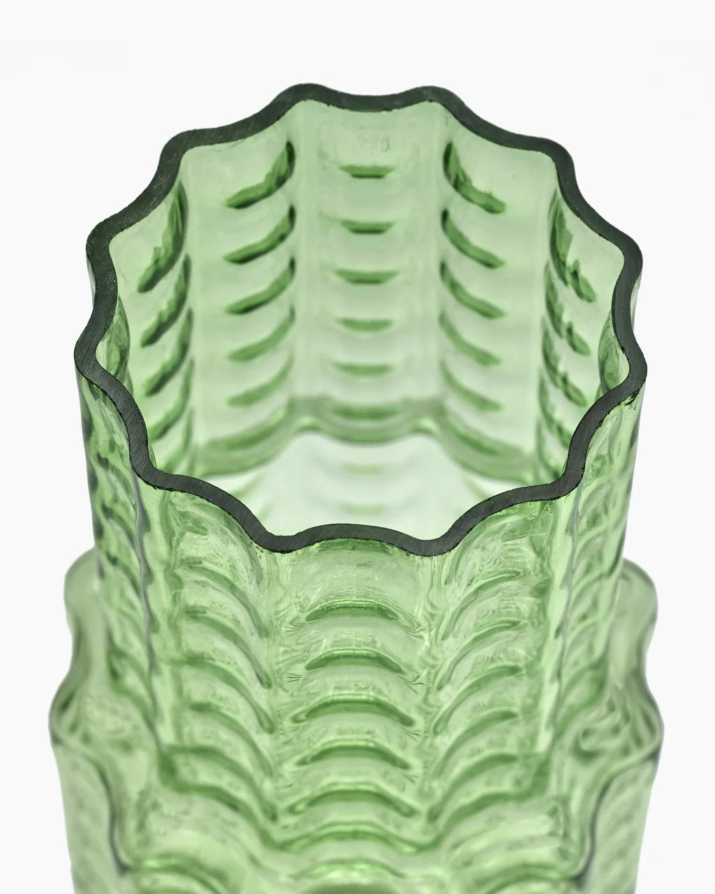 Serax - Vase 05 Green Transparant Waves by Ruben Deriemaeker