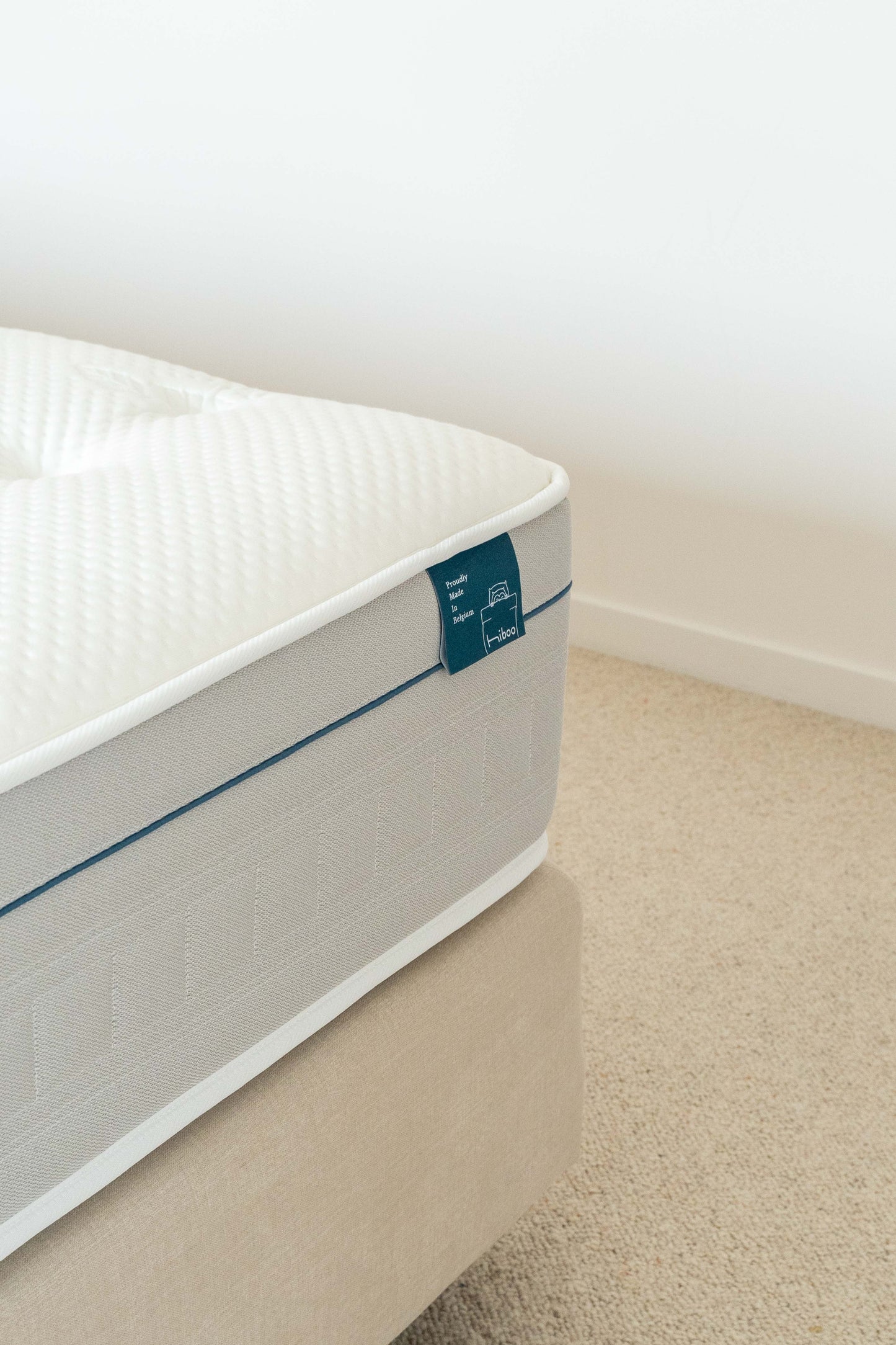 Matelas Hiboo Hybride