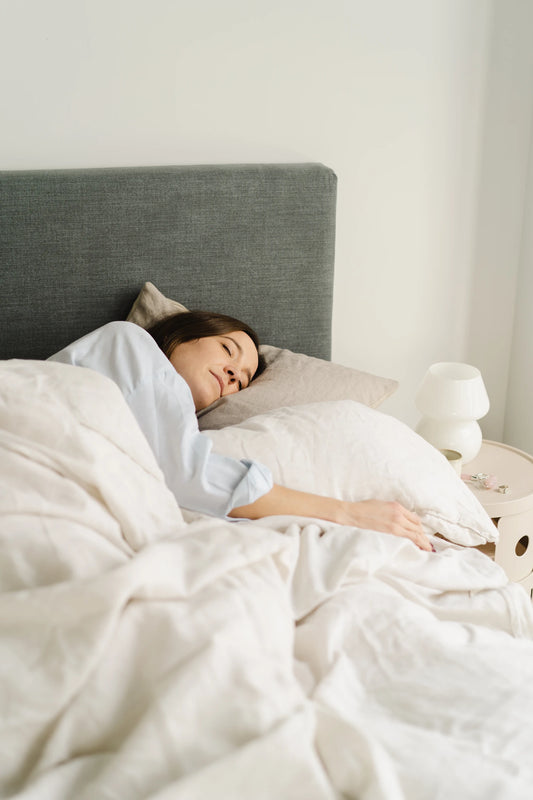 Les meilleures positions de sommeil et la literie idéale pour chaque dormeur