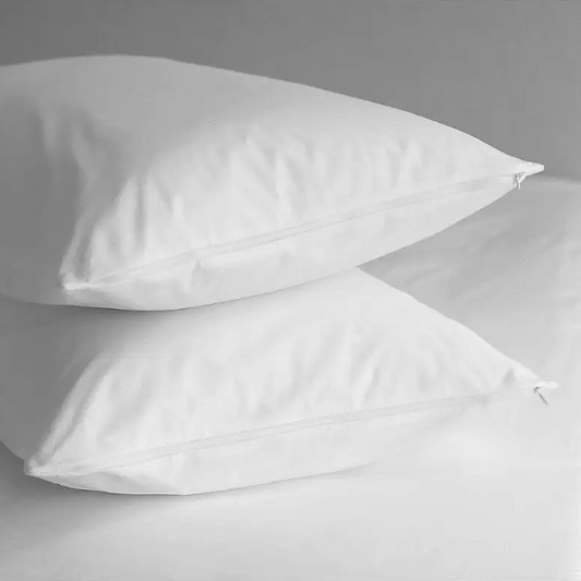 Zippered cotton pillow protector